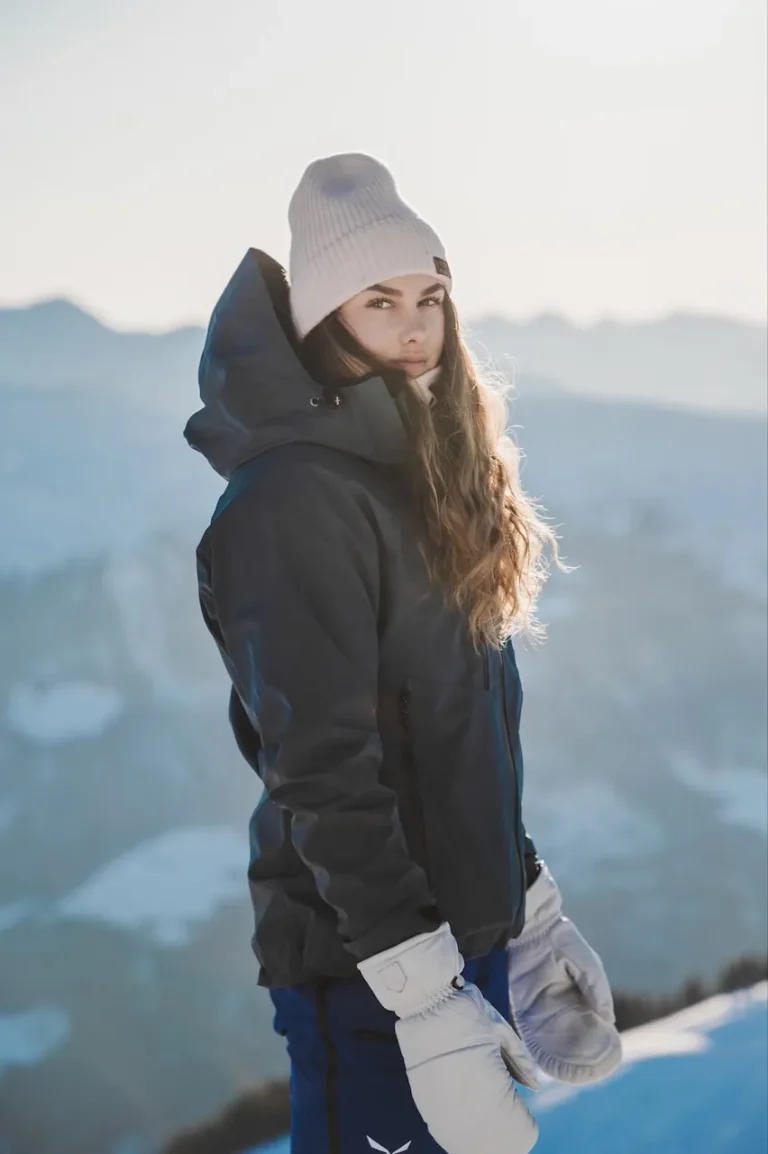 Lena_Le