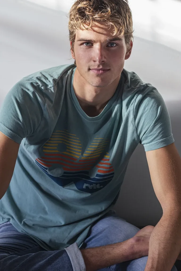 Tom_B