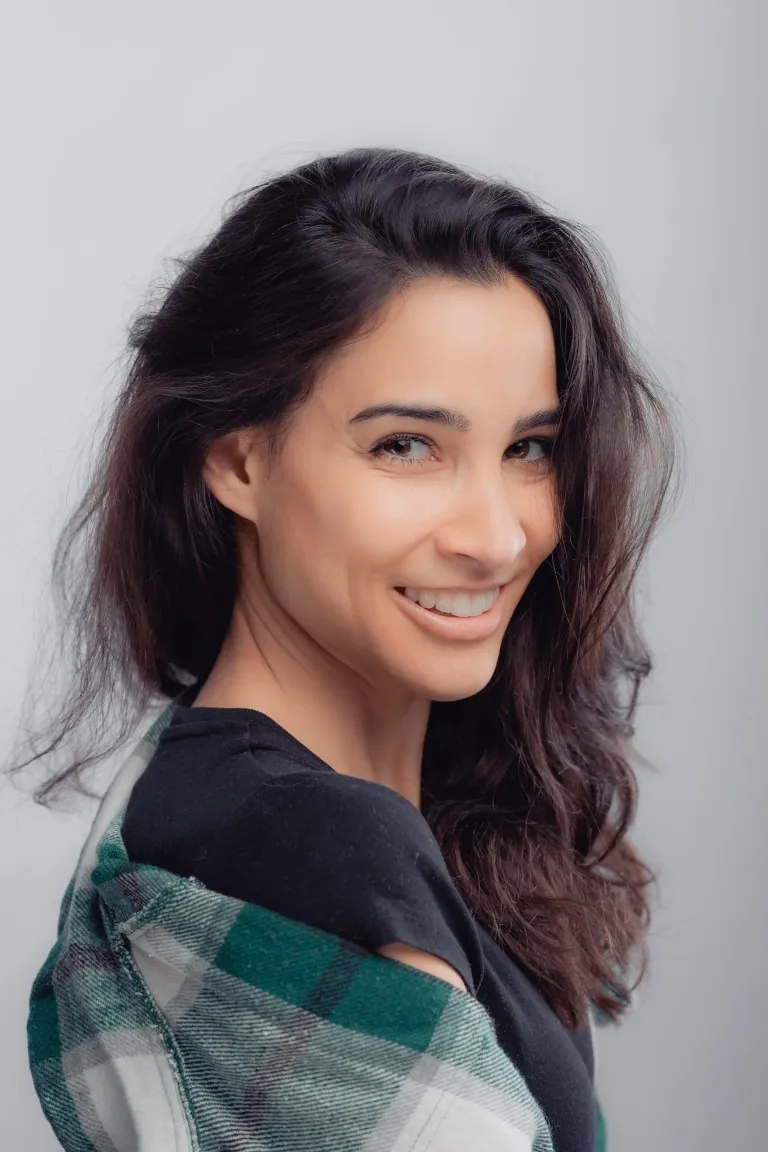 Denise Bau.